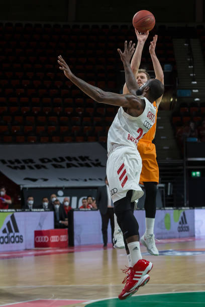 她的每一次 她的每一次