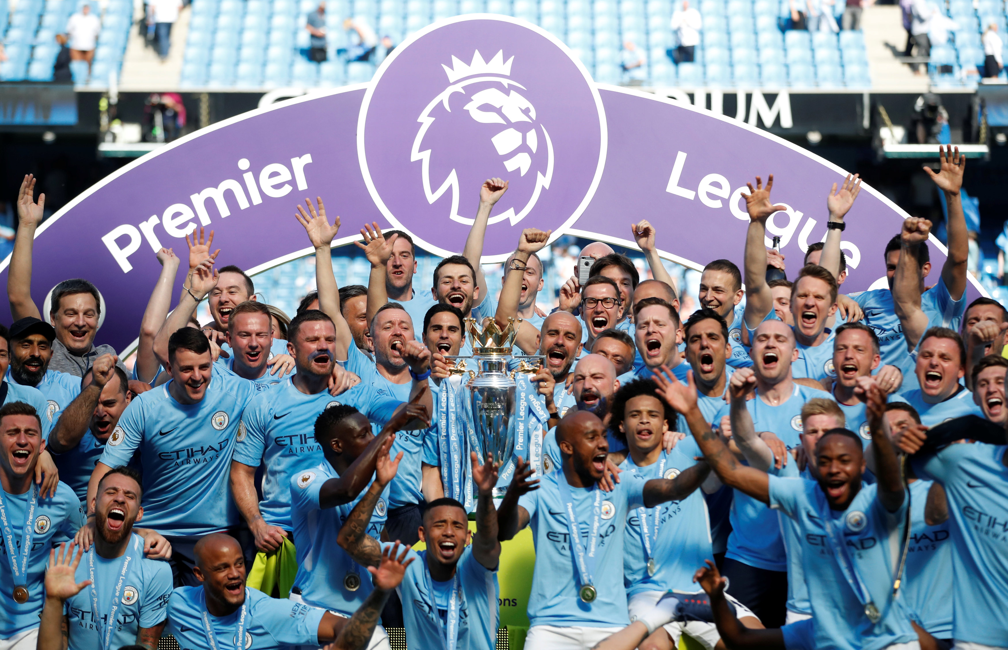 也是对全队 也是对全队