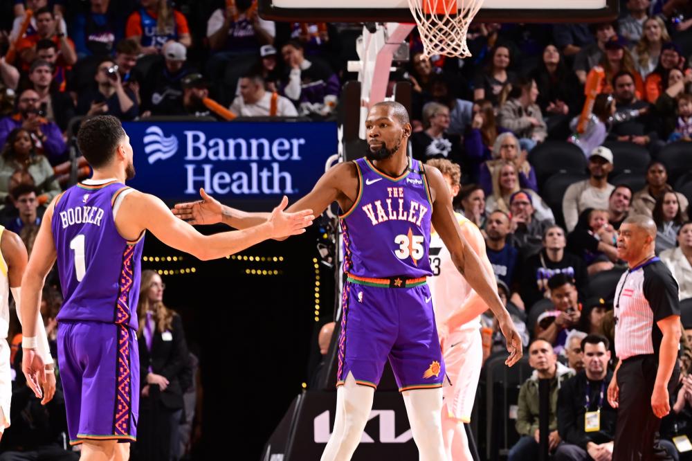 里愿意在此 里愿意在此